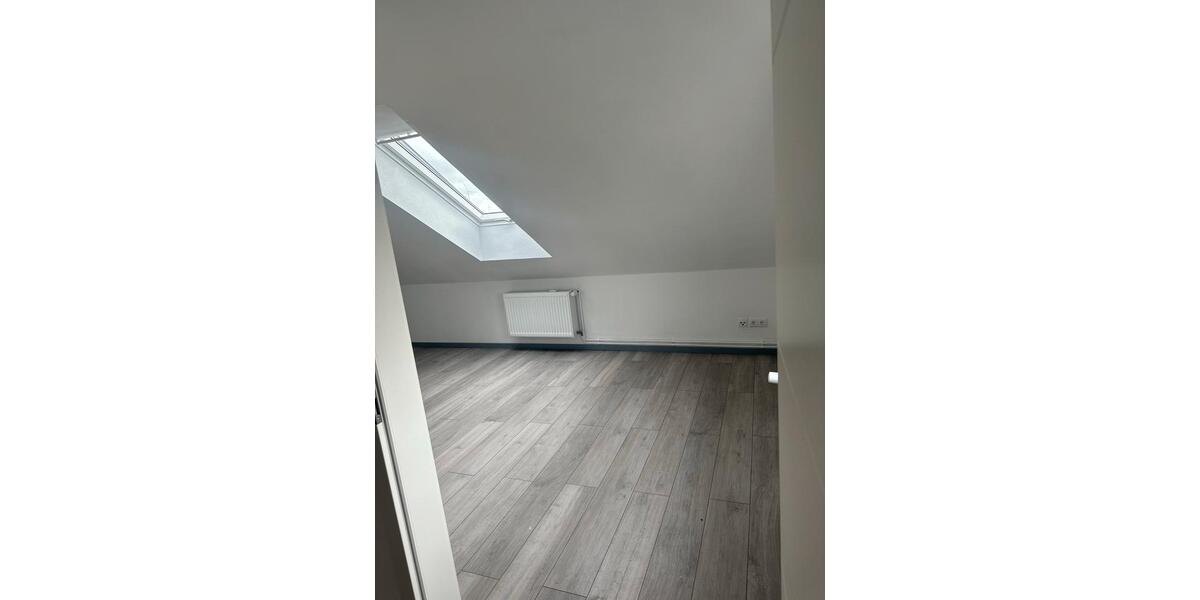 Einfamilienhaus Haldensleben - 5 Zimmer, 150 m&sup2;, 950&euro; | Angebot:25571006