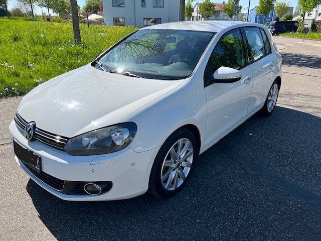 VW Golf 130.000 km 6.900 &euro; Karlsruhe 76228