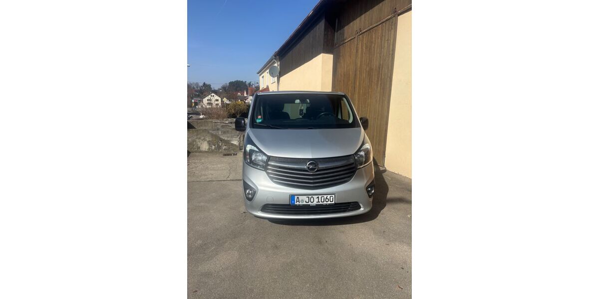 Opel Vivaro 148.000 km 21.000 &euro; Biberbach 86485