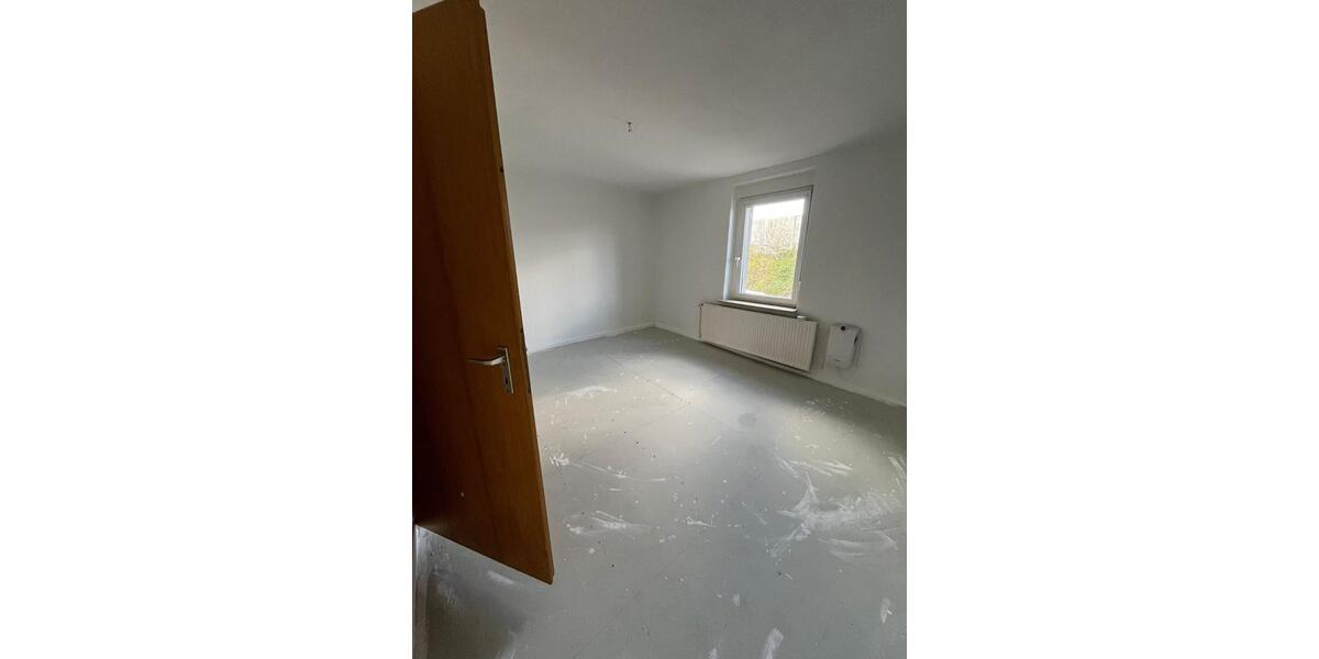 Dachgeschoßwohnung Bochum Höntrop - 4.5 Zimmer, 135 m&sup2;, 945&euro; | Angebot:26034991