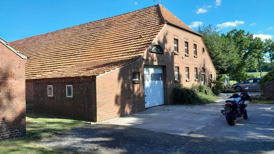 Bauernhaus, Landhaus Esens - 7 Zimmer, 170 m&sup2;, 289.000&euro; | Angebot:22755746
