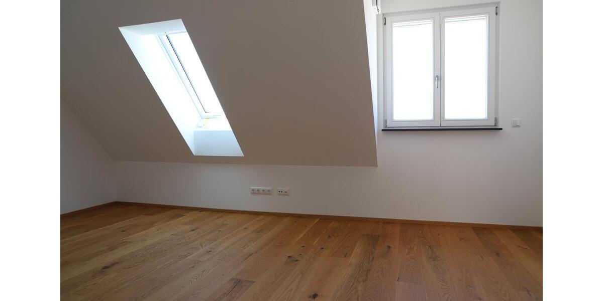 Maisonettenwohnung Oettingen in Bayern - 2.5 Zimmer, 89 m&sup2;, 1.100&euro; | Angebot:24877172
