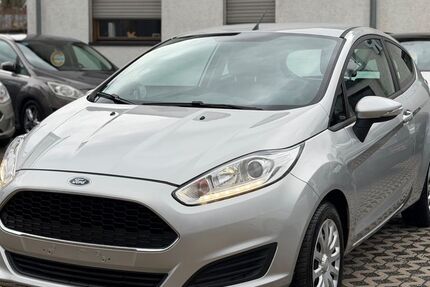 Ford Fiesta 28.000 km 2.850 &euro; Bonn 53179