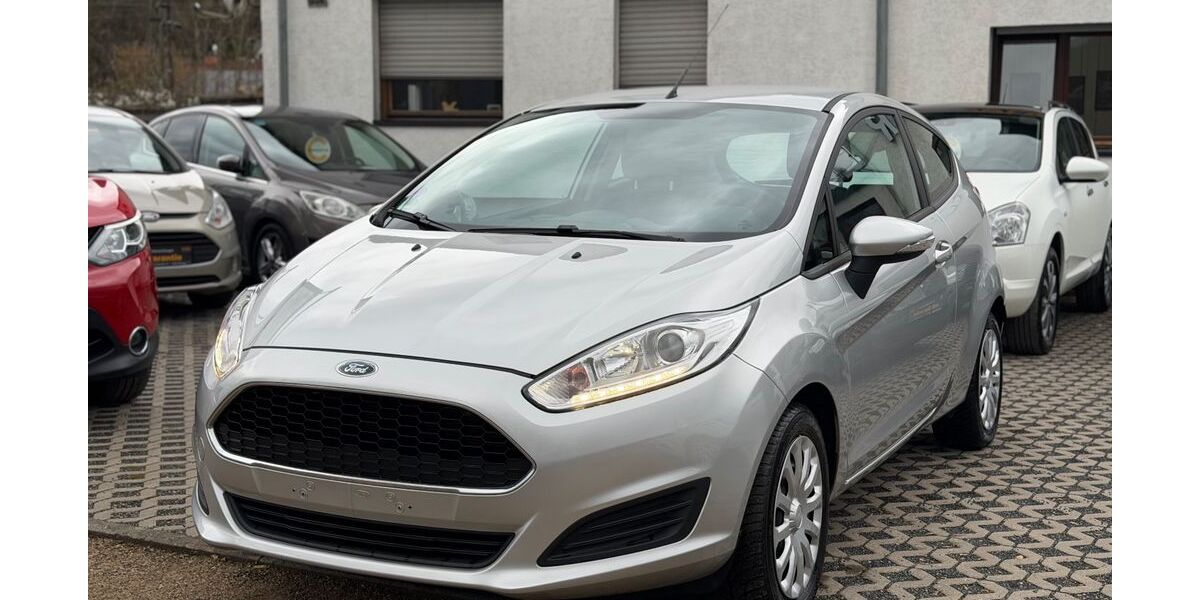 Ford Fiesta 28.000 km 2.850 &euro; Bonn 53179