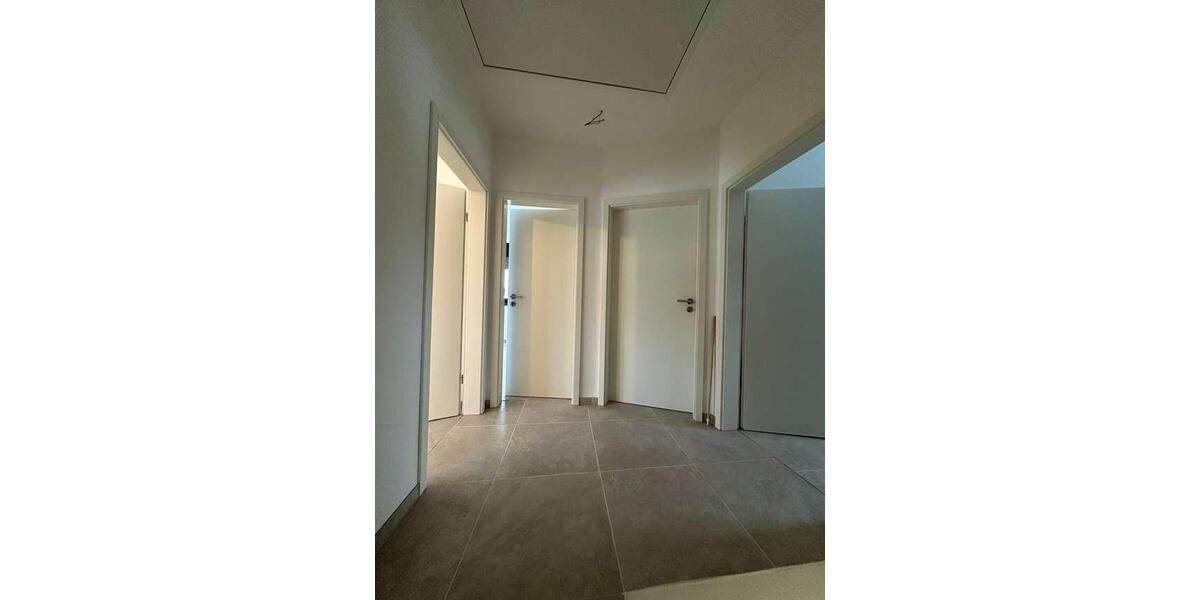 Neubau Haus zur Vermietung 11 zimmer