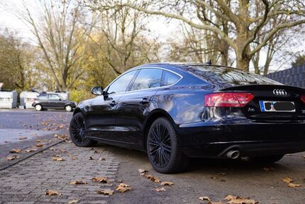 Audi A5 218.500 km 8.890 &euro; Neuss 41462