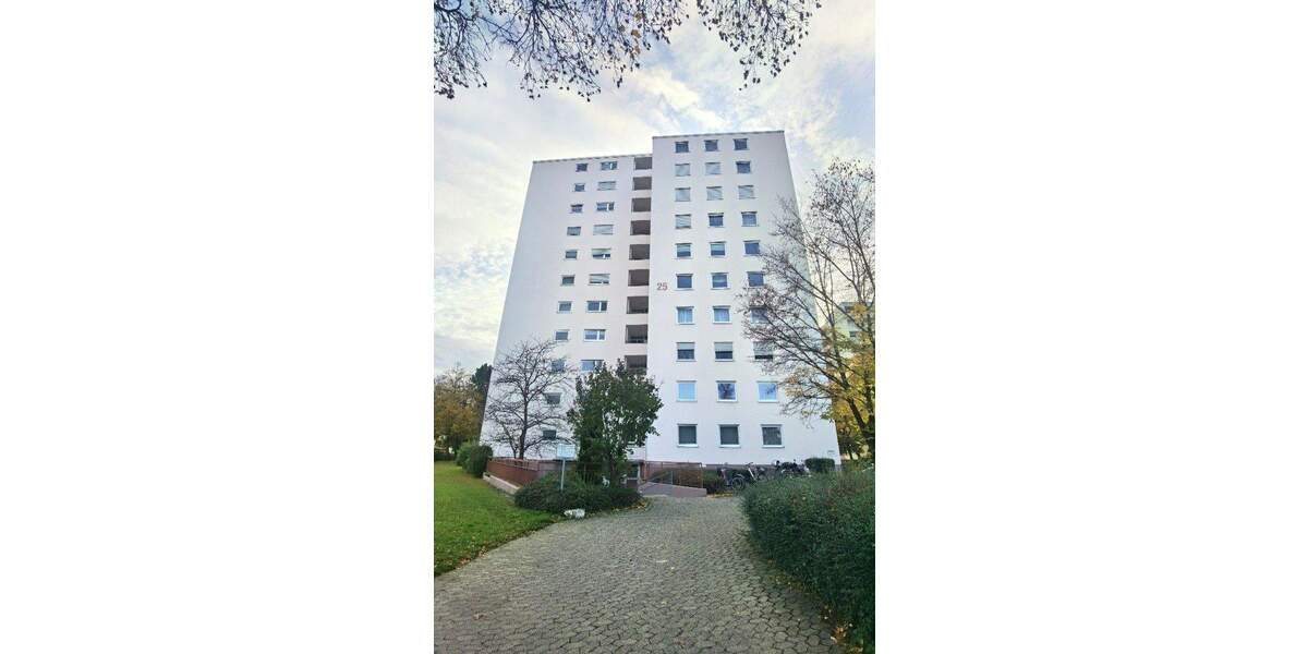 Etagenwohnung Rielasingen-Worblingen Rielasingen - 2 Zimmer, 77 m&sup2;, 269.000&euro; | Angebot:25718840