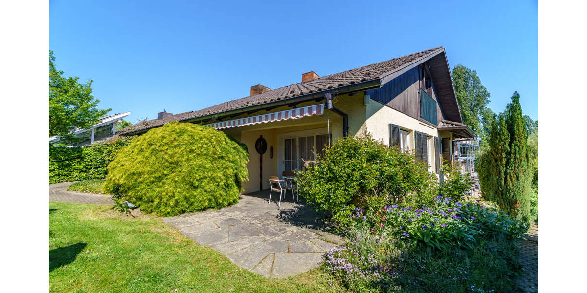 Einfamilienhaus Radolfzell am Bodensee Radolfzell - 7 Zimmer, 196 m&sup2;, 1.250.000&euro; | Angebot:26017656