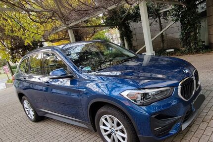BMW X1 27.000 km 28.400 € Frankfurt 60596