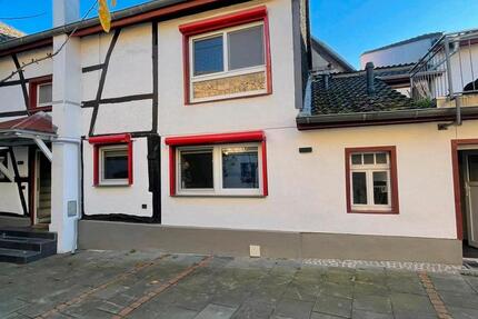 Haus Bad Münstereifel - 4 Zimmer, 100 m&sup2;, 890&euro; | Angebot:25430952