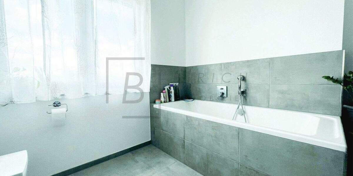 Doppelhaushälfte Nersingen Unterfahlheim - 5 Zimmer, 152 m&sup2;, 695.000&euro; | Angebot:25069427