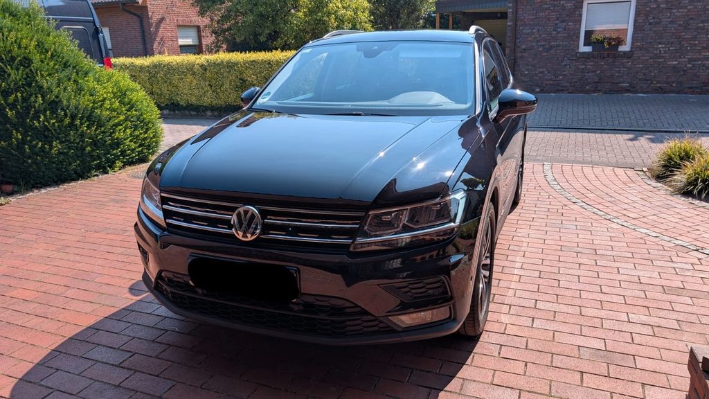 VW Tiguan 83.000 km 16.690 &euro; Lemwerder 27809