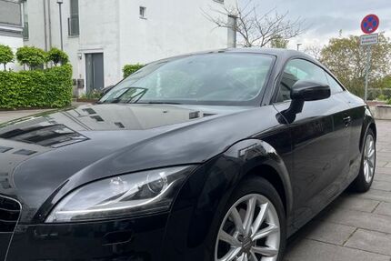 Audi TT 232.000 km 10.300 € München 81825