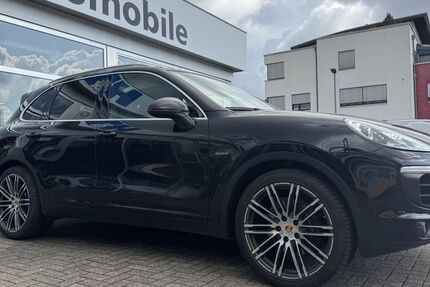 Porsche Cayenne 137.800 km 32.950 &euro; Bielefeld 33649