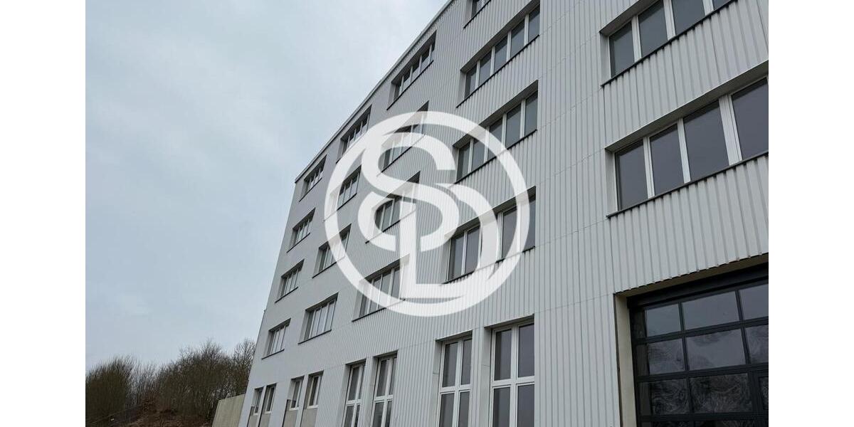 Großzügige Lagerfläche mit Lastenaufzug im 1. OG insgesamt ca. 1.284 m² in SchwarzenbachSaale - LKW-Zufahrt auf dem Areal - verkehrsgünstige Lage zimmer