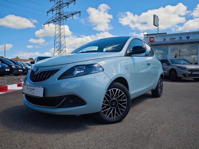 Ypsilon