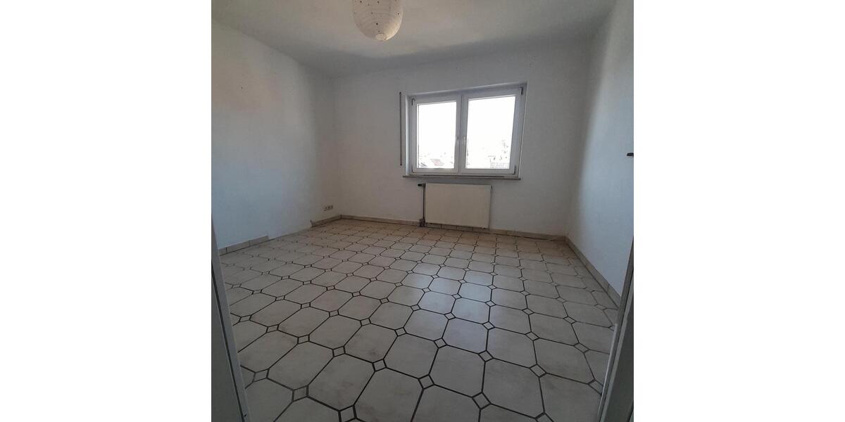 Mehrfamilienhaus, Wohnhaus Forchheim - 333.000&euro; | Angebot:25934946