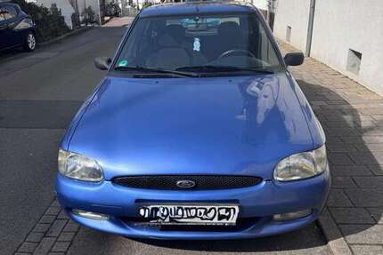Ford Escort 151.000 km 1.250 &euro; Nürtingen 72622