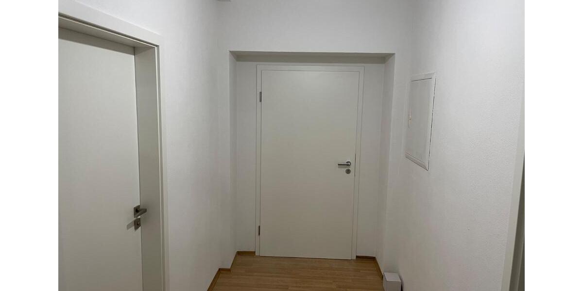 Etagenwohnung Osterhofen - 2 Zimmer, 92 m&sup2;, 828&euro; | Angebot:24867773