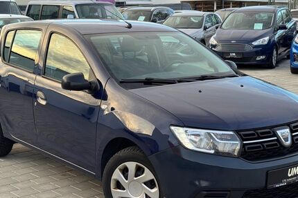 Dacia Sandero 98.000 km 6.390 € Gundelfingen 79194