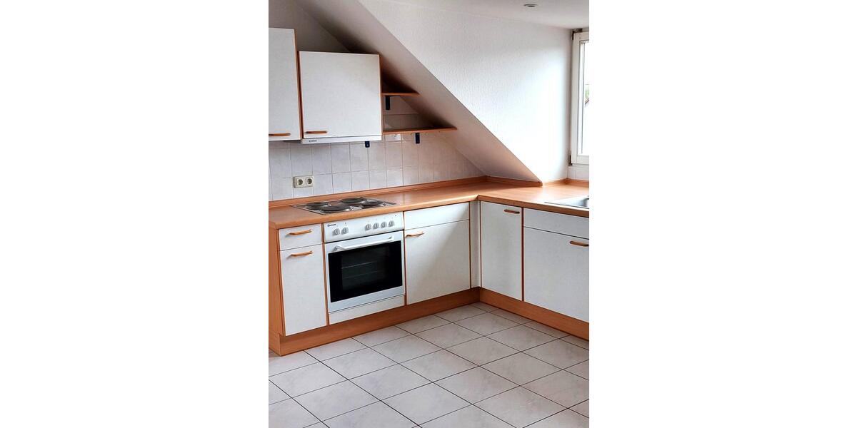 Dachgeschoßwohnung Nürnberg Gibitzenhof - 2 Zimmer, 62 m&sup2;, 219.000&euro; | Angebot:26480625