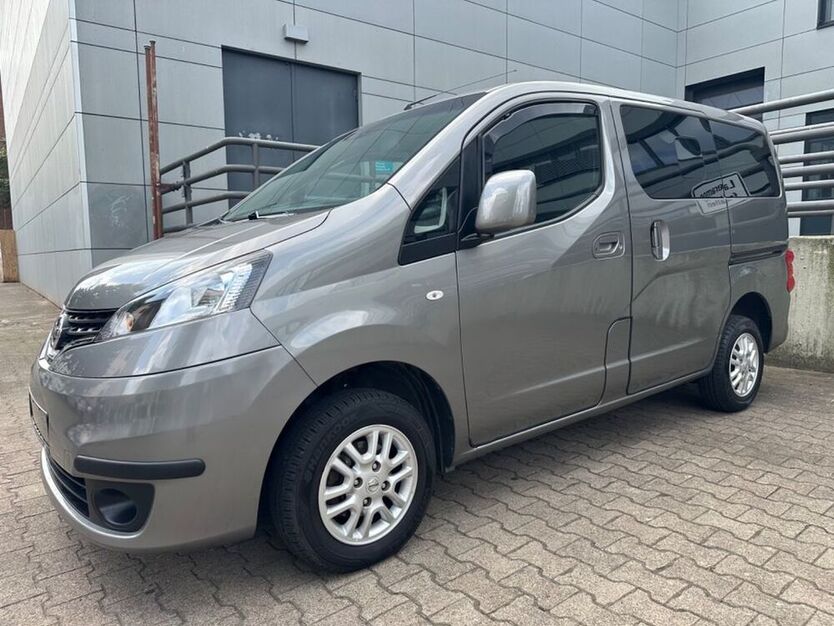 NV200