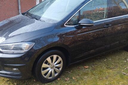 VW Touran 123.000 km 16.900 &euro; Altenholz 24161