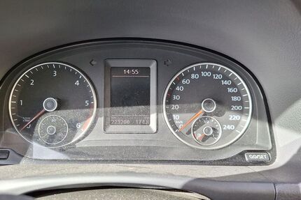 VW Touran 223.200 km 5.200 € Halsbach 84553