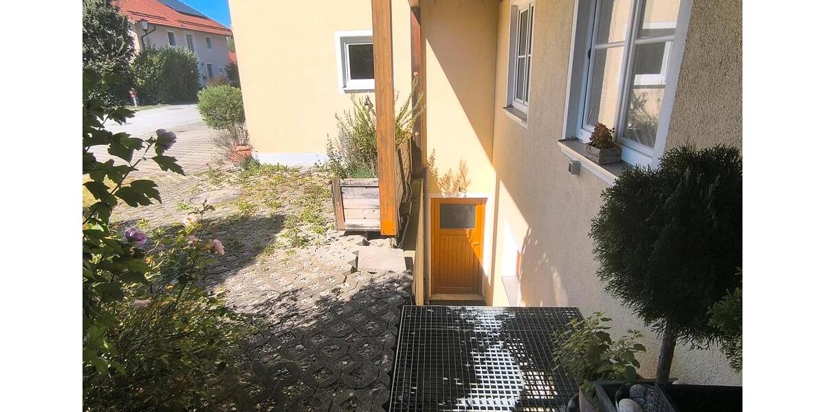 Erdgeschoßwohnung Söchtenau - 4 Zimmer, 107 m&sup2;, 550.000&euro; | Angebot:26940646