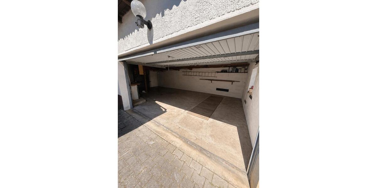 Einfamilienhaus Hirschau - 8 Zimmer, 130 m&sup2;, 164.999&euro; | Angebot:26961271