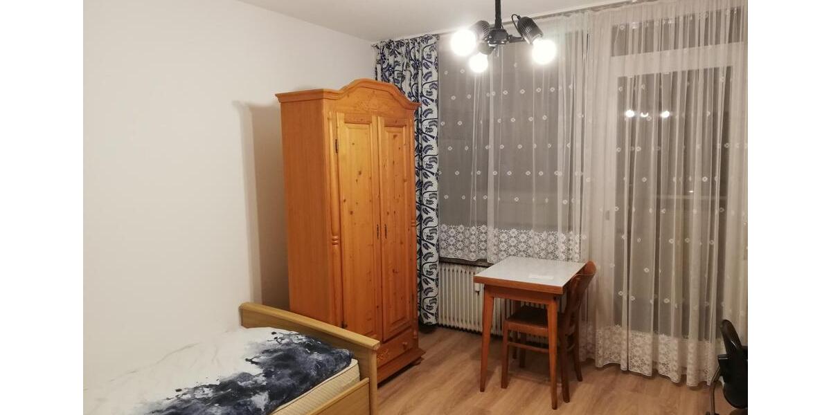 Möbliertes Zimmer in 2er WG mit Balkon in ruhiger Lage zu vermiet 1 zimmer