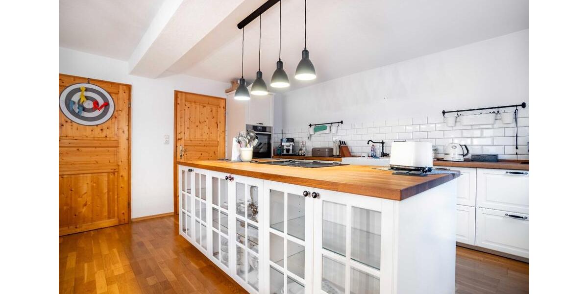 Einfamilienhaus Waldkappel - 4 Zimmer, 130 m&sup2;, 990&euro; | Angebot:26215930