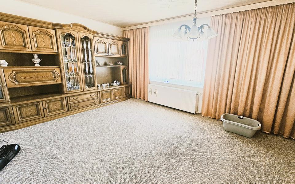 Einfamilienhaus Gräfenhainichen - 7 Zimmer, 145 m&sup2;, 210.000&euro; | Angebot:26886539
