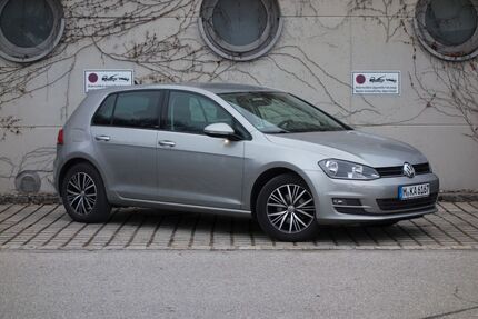 VW Golf 131.000 km 9.700 &euro; München 81739