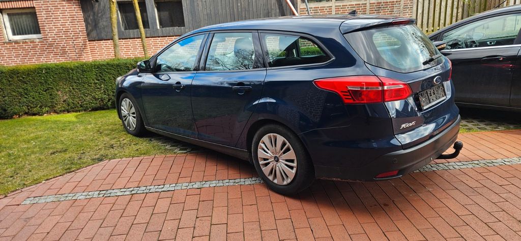 Ford Focus 196.000 km 5.000 &euro; Fresenburg 49762