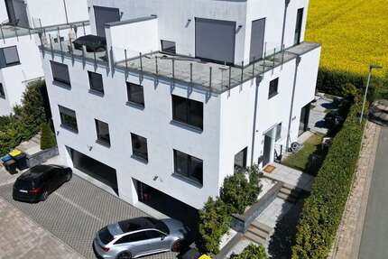 Haus Karben - 6 Zimmer, 185 m&sup2;, 2.960&euro; | Angebot:26446470