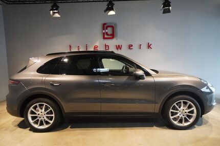 Porsche Cayenne 90.000 km 51.941 &euro; Duisburg 47228