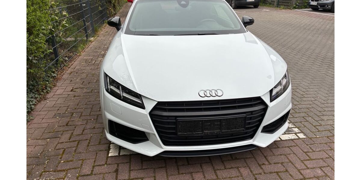 Audi TT 21.000 km 26.500 &euro; Rumpenheim 63075