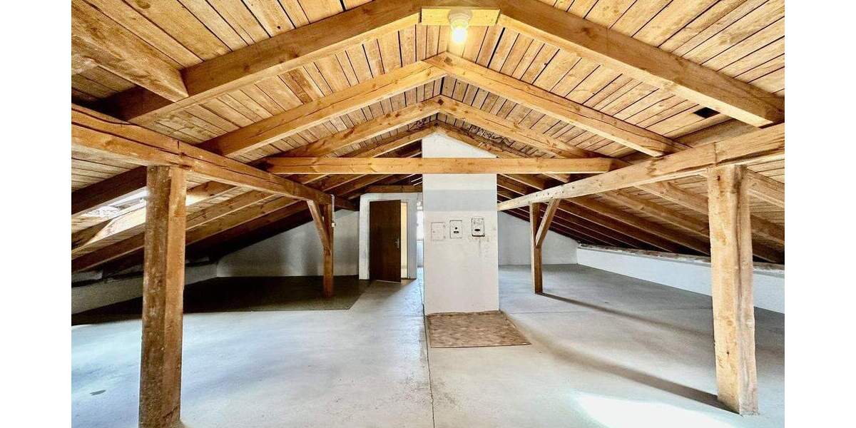 Mehrfamilienhaus, Wohnhaus Eichstätt Landershofen - 9 Zimmer, 232 m&sup2;, 610.000&euro; | Angebot:25934075