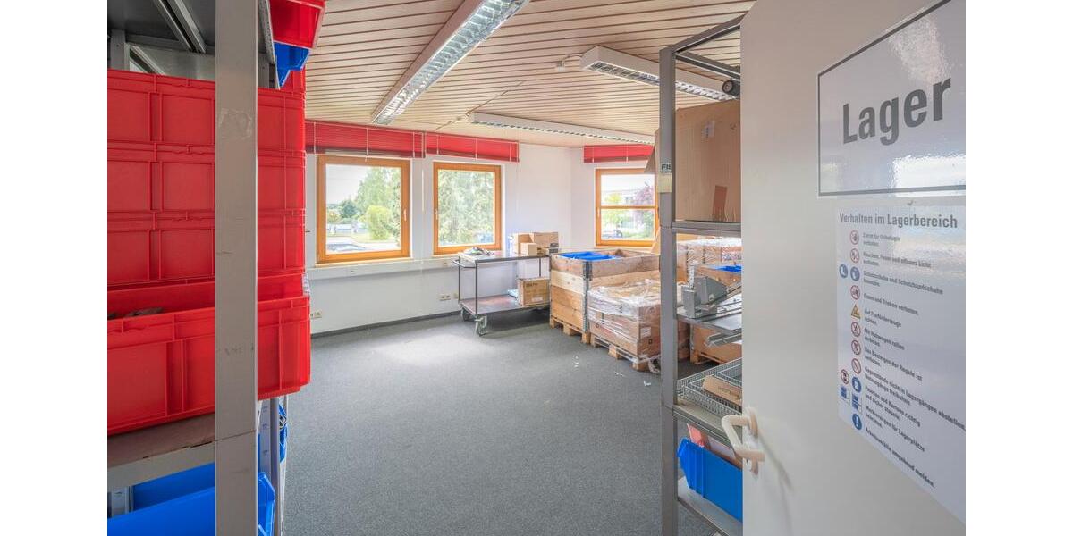 Gewerbeobjekt Villingen-Schwenningen Schwenningen - 2.317&euro; | Angebot:22402010