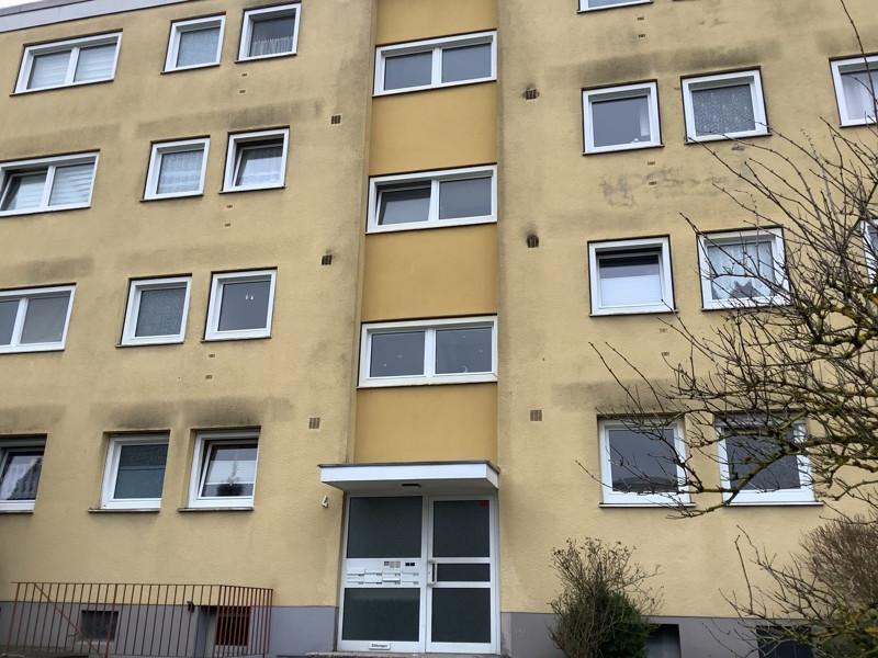 Bezugsfertig 3-Zimmer-Erdgeschoßwohnung mit Terrasse !