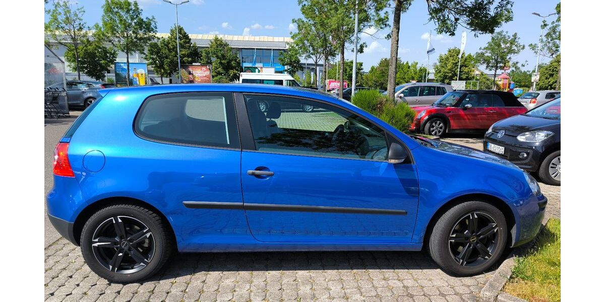 VW Golf 150.000 km 2.650 &euro; Annweiler 76855