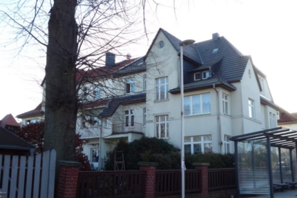 Haus zum Kaufen in Crimmitschau 295.000 € 373 m²