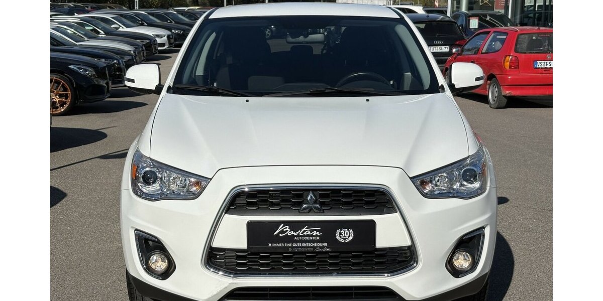 Mitsubishi ASX Basis 2WD PDC/KLIMA/SITZHEIZUNG/USB/1.HAND 46.244 km 5.700 &euro; Villingen-Schwenningen 78054