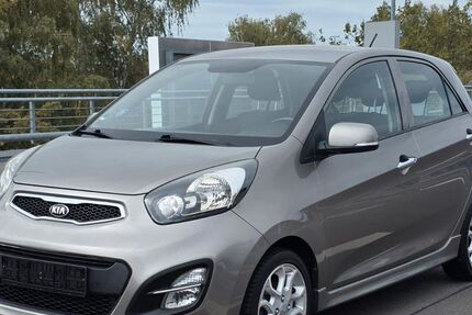 Kia Picanto 159.000 km 4.999 &euro; Berlin 12439