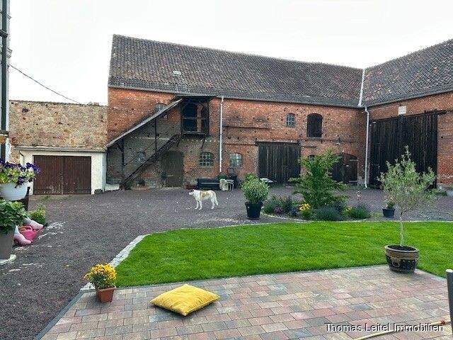 Mehrfamilienhaus, Wohnhaus Seehausen - 8 Zimmer, 230 m&sup2;, 395.950&euro; | Angebot:25725942