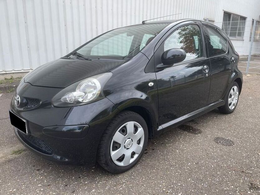 Aygo (X)