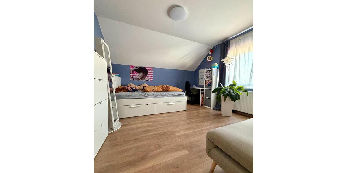 Doppelhaushälfte Butzbach - 6 Zimmer, 140 m&sup2;, 649.000&euro; | Angebot:25419628