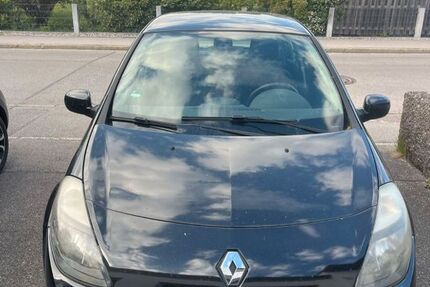 Renault Clio 172.500 km 2.500 &euro; Altötting 84503