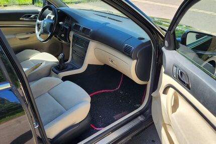 Skoda Superb 183.696 km 1.500 &euro; Chemnitz 09123